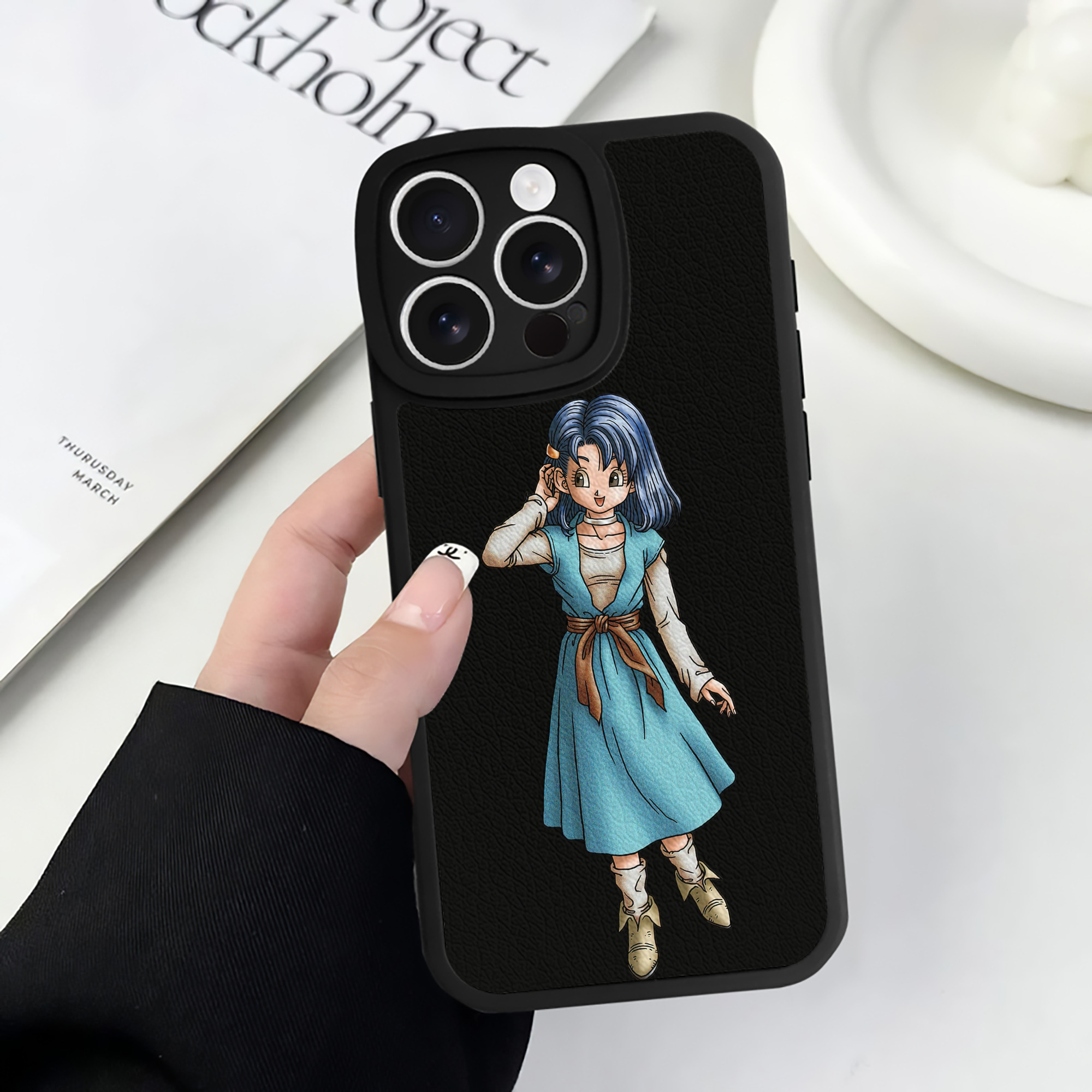 （画像用） ドラゴンクエスト Doragon Kuesuto Dragon Quest 【iPhone 16シリーズ対応】シリコンスマホケース（レザー調） 材質：シリコン